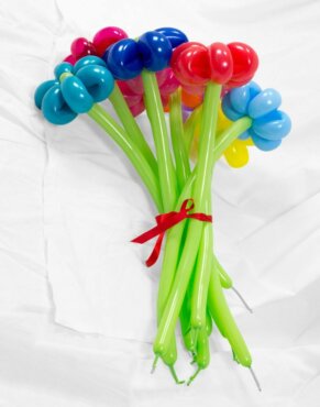 Blumenstrauss aus Luftballons